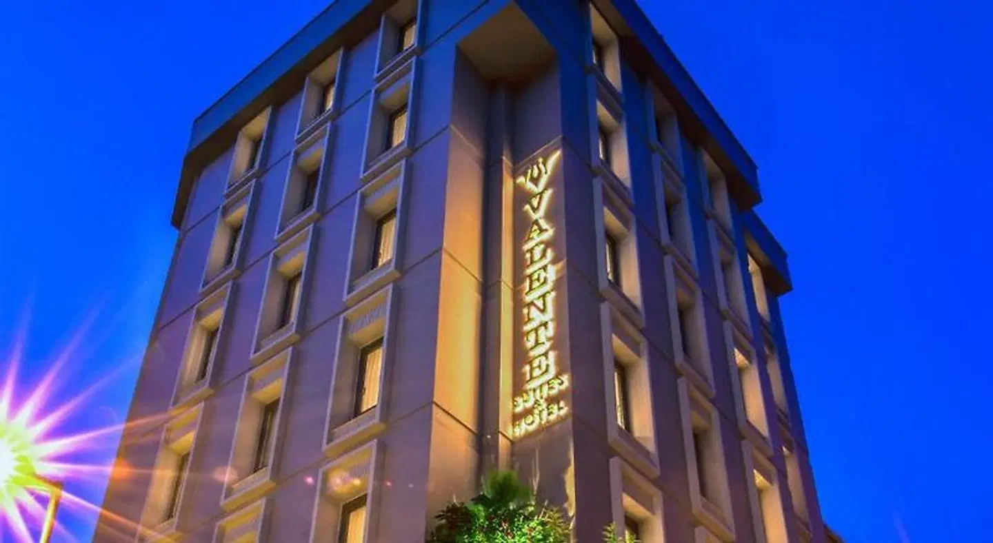 Valente Suites & Hotel EXTERIOR