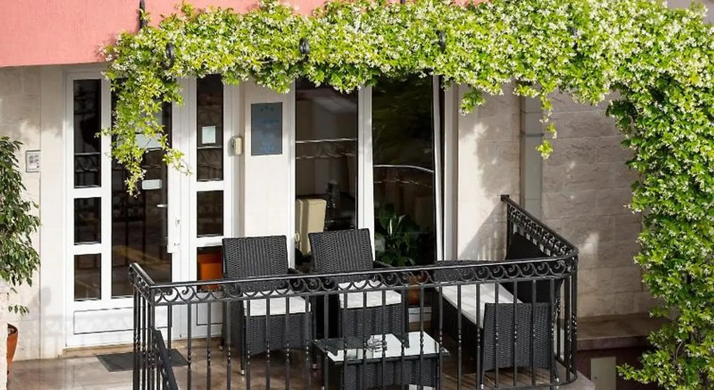 Apartments Ivona Terrasse