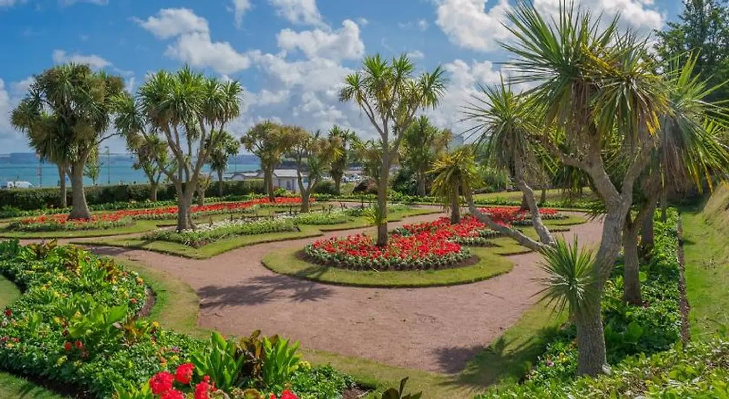 Kethla House Garten