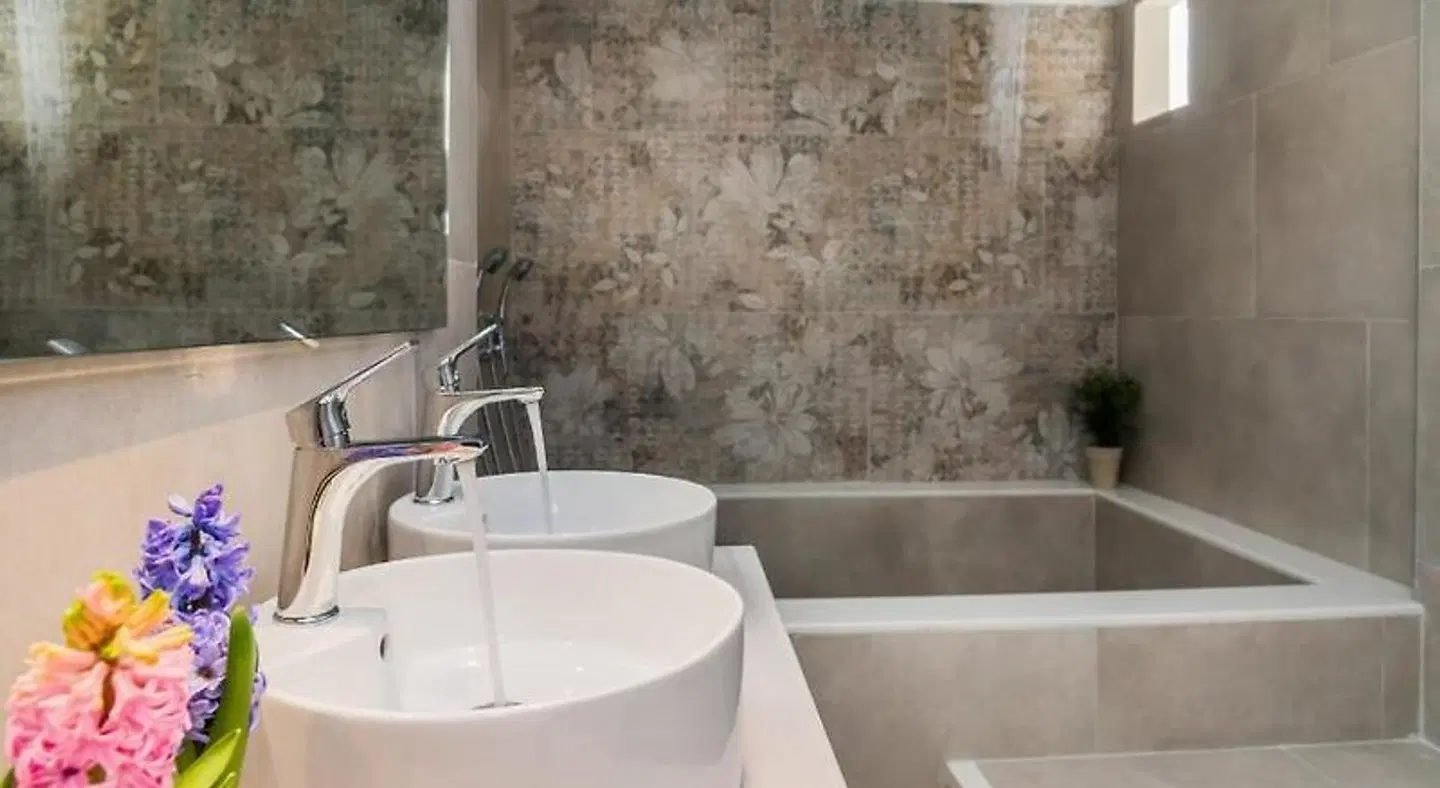 Klelia Beach Hotel Badezimmer