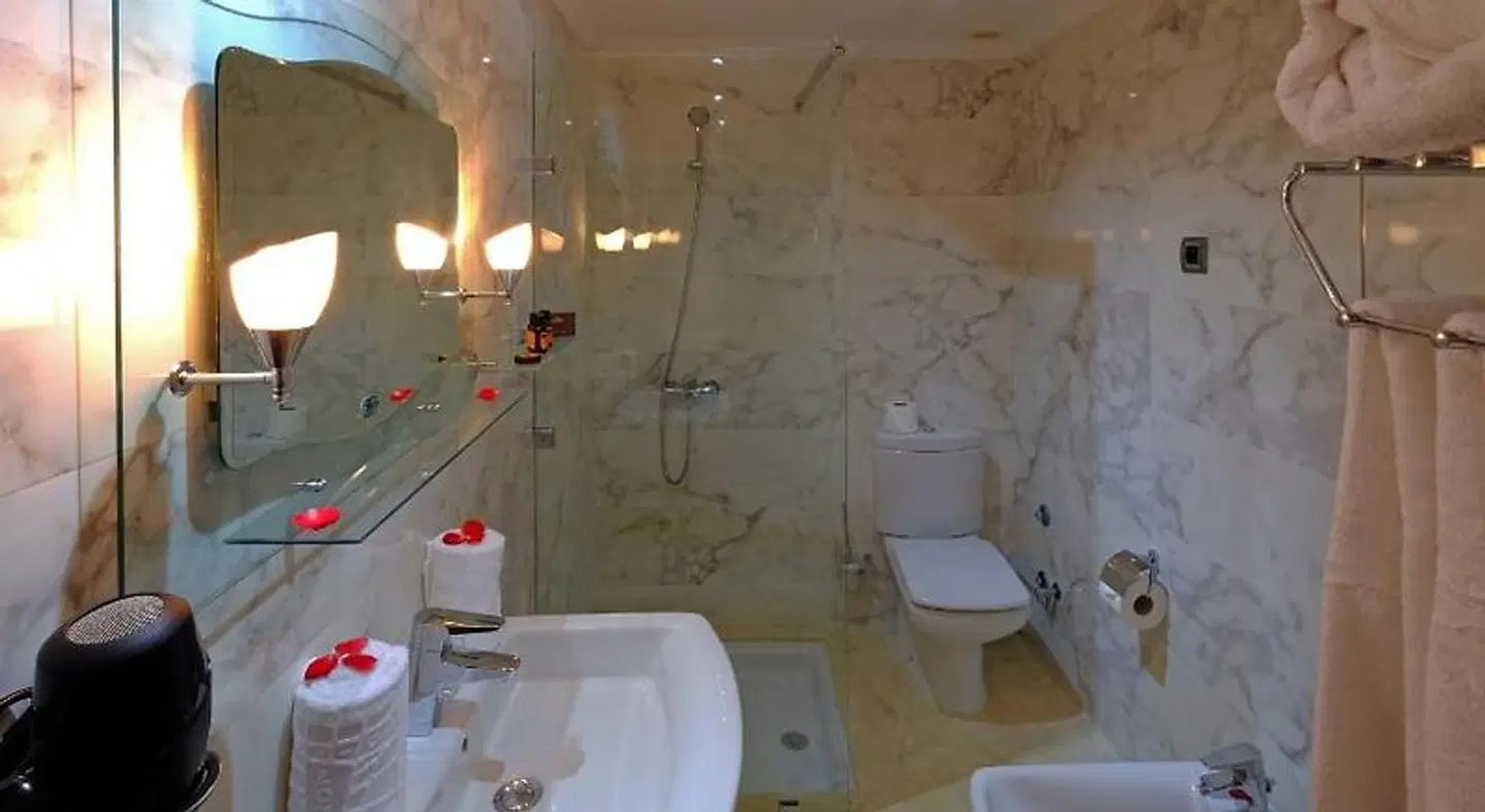 Appart Hôtel Mouna Badezimmer
