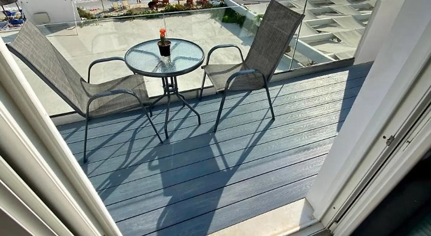 Manios Suites Terrasse