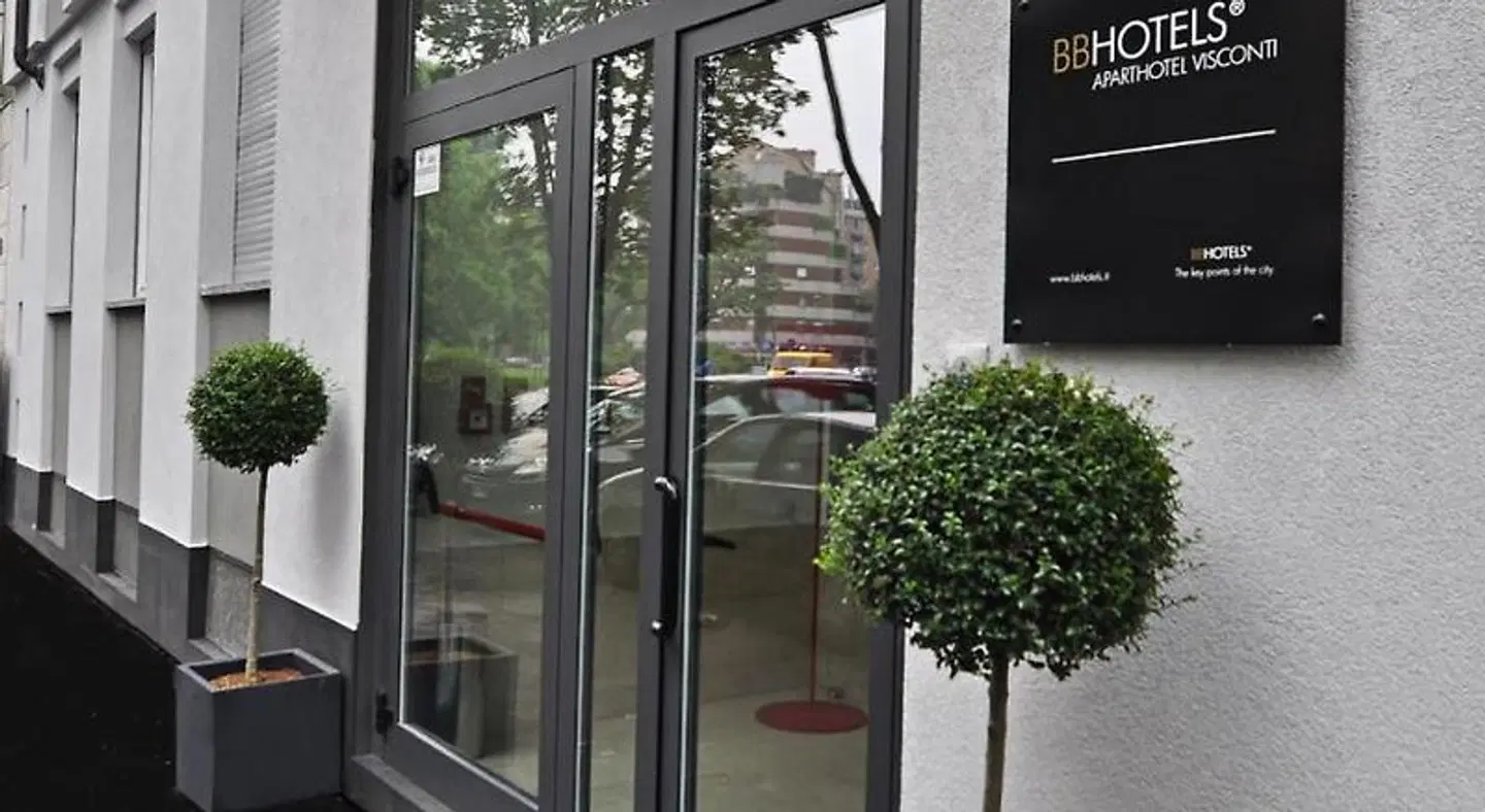 BB Hotels Aparthotel Visconti EXTERIOR