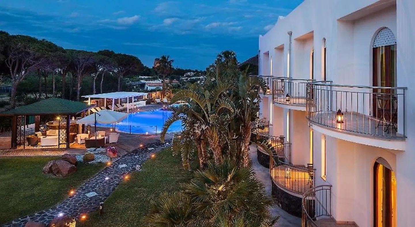 Orsa Maggiore EXTERIOR