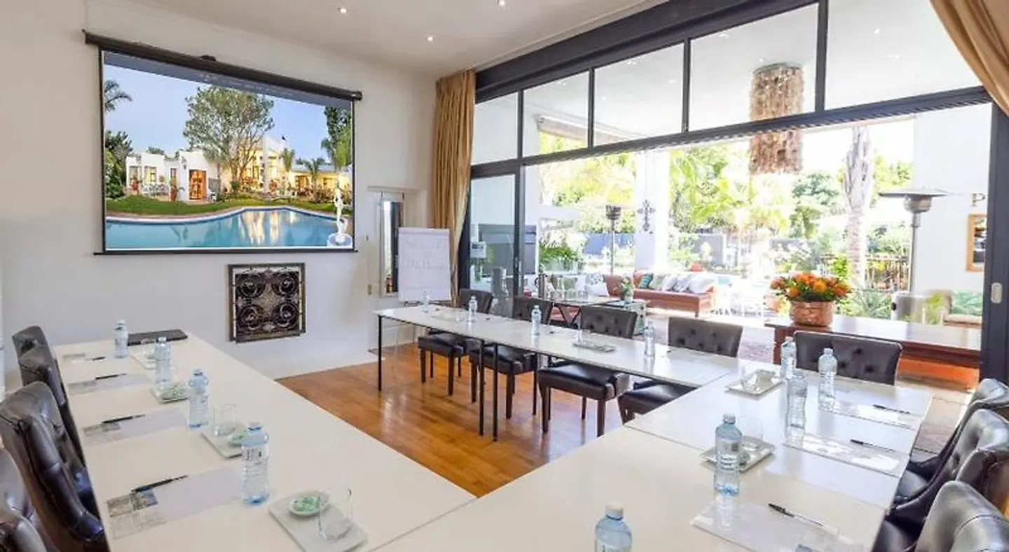 Cape Pillars Boutique Guesthouse Restaurant