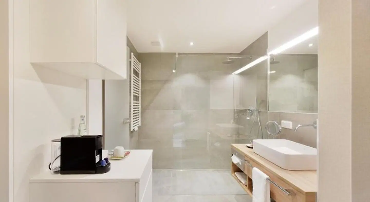 K-Apart Hotel & Boardinghouse Badezimmer