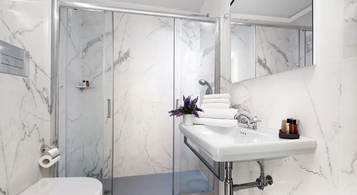 La Fontanina Suites Badezimmer