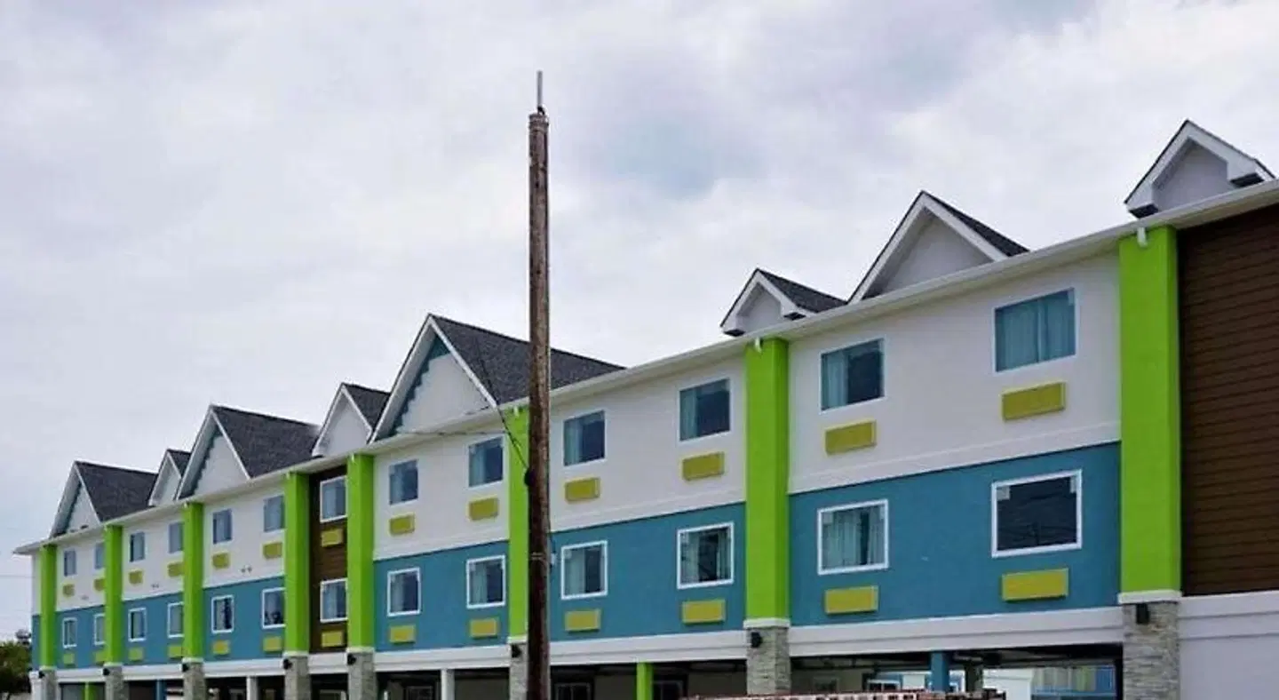 The Waves Hotel, an Ascend Hotel Collection Member EXTERIOR