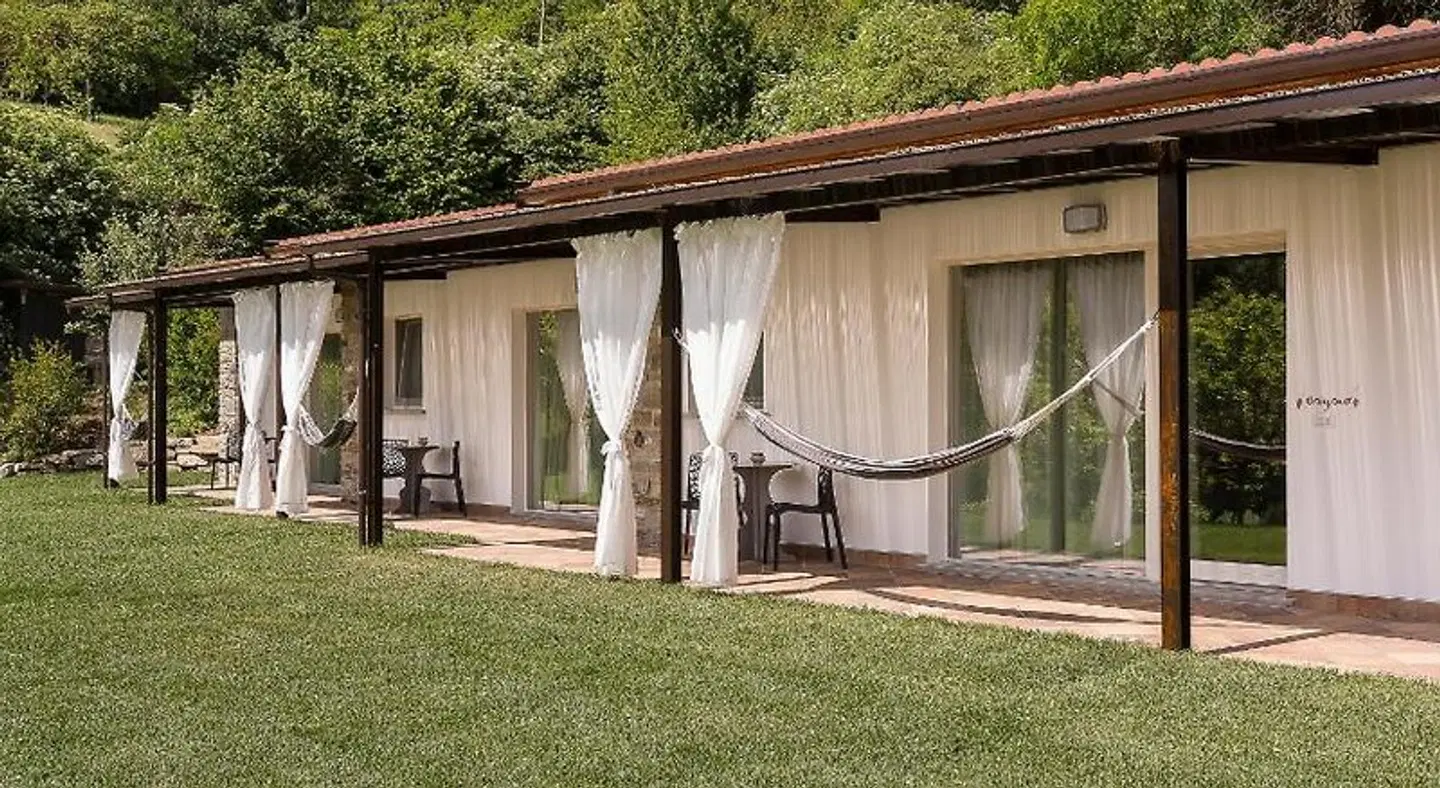 Sambuco Innamorato EXTERIOR