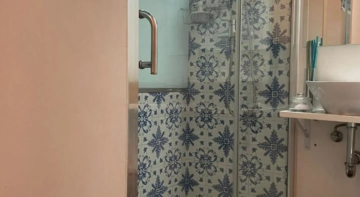 Linha 22 Badezimmer