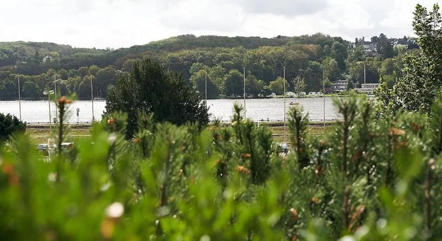 Parkhaus Hügel LANDSCAPE