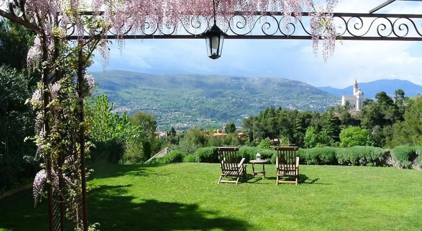 Villa Kilauea B&B LANDSCAPE