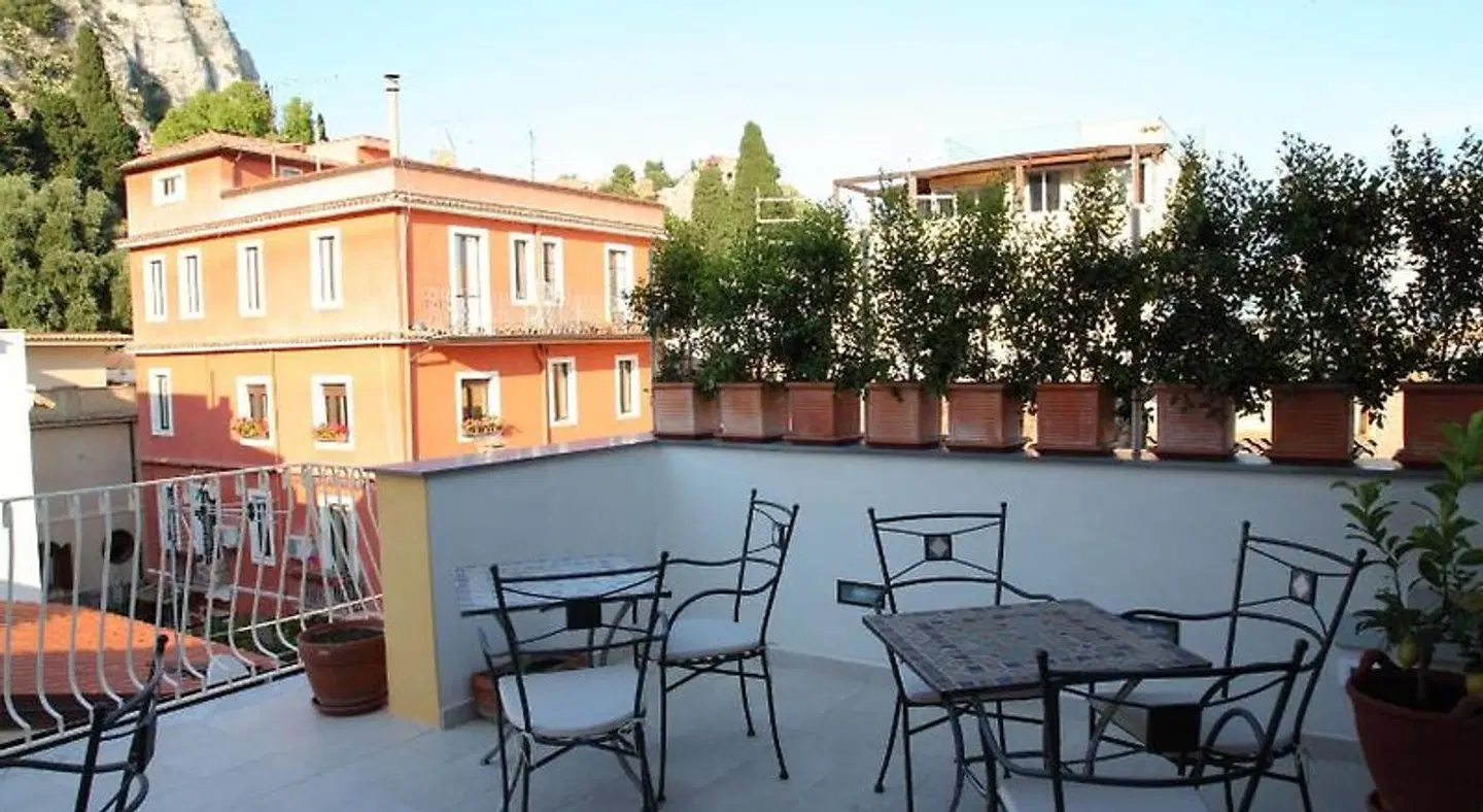 B&B Evelyne Terrasse