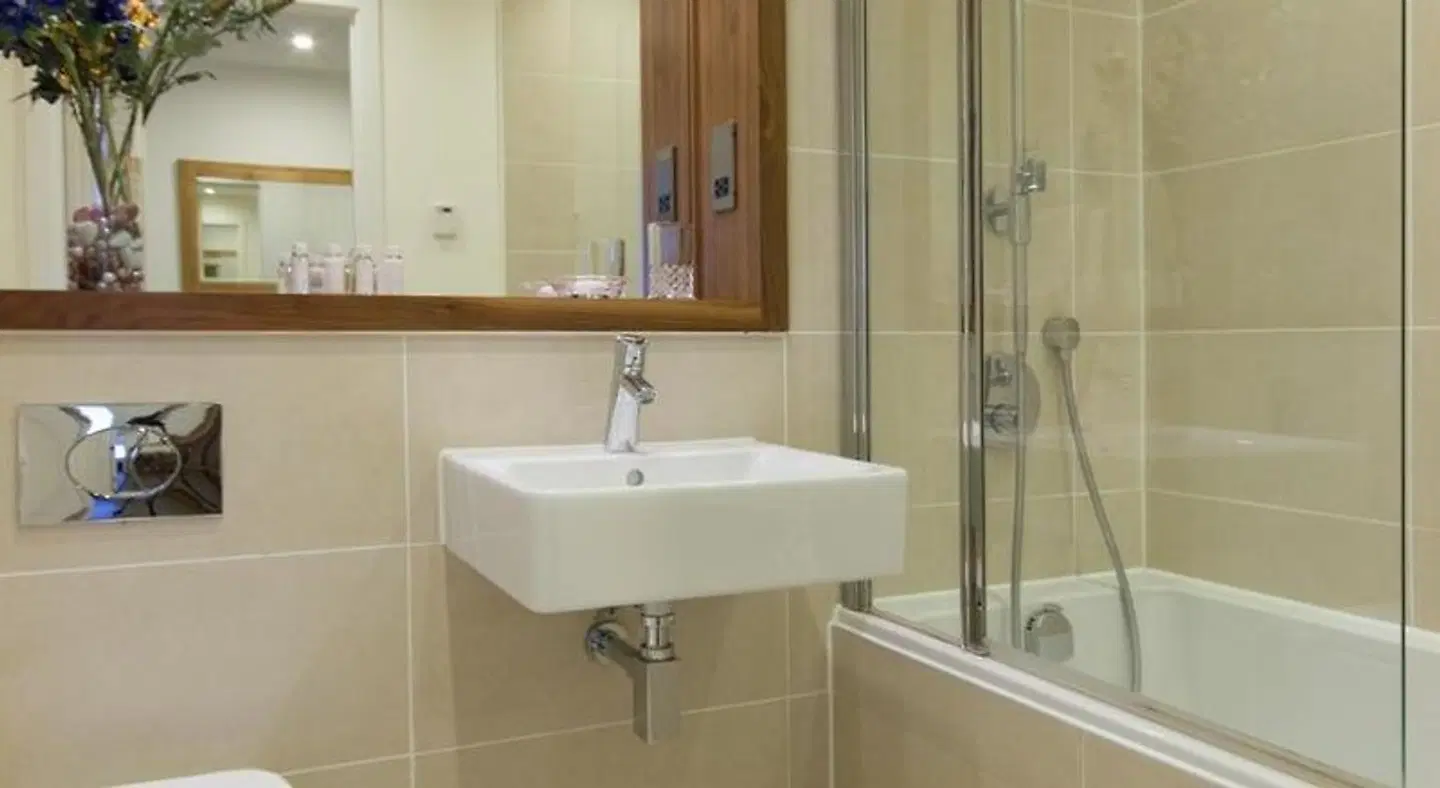 Citystay - Mill Park Apartments Badezimmer