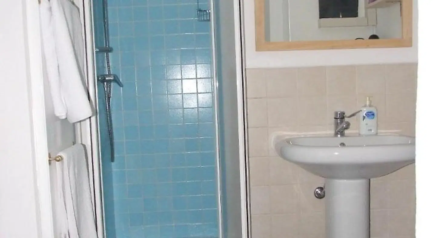 La stufa rossa Badezimmer