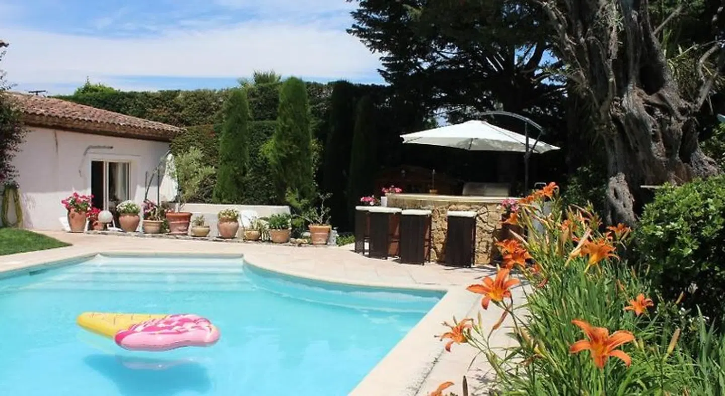 La Villa Topi OUTDOOR_POOL