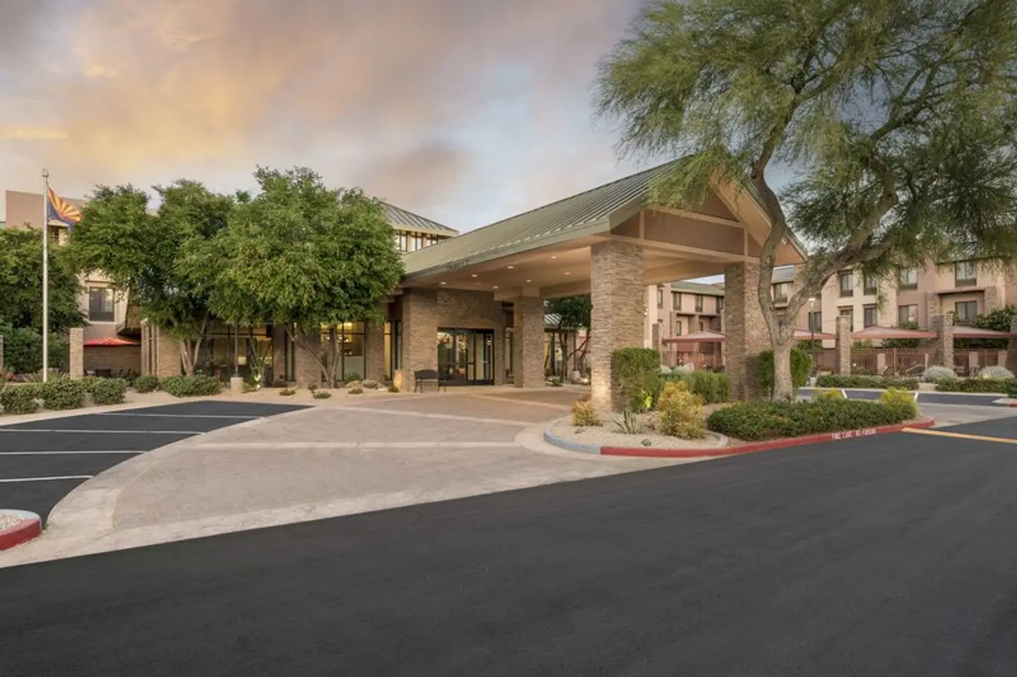 Hilton Garden Inn Scottsdale North/Perimeter Center EXTERIOR