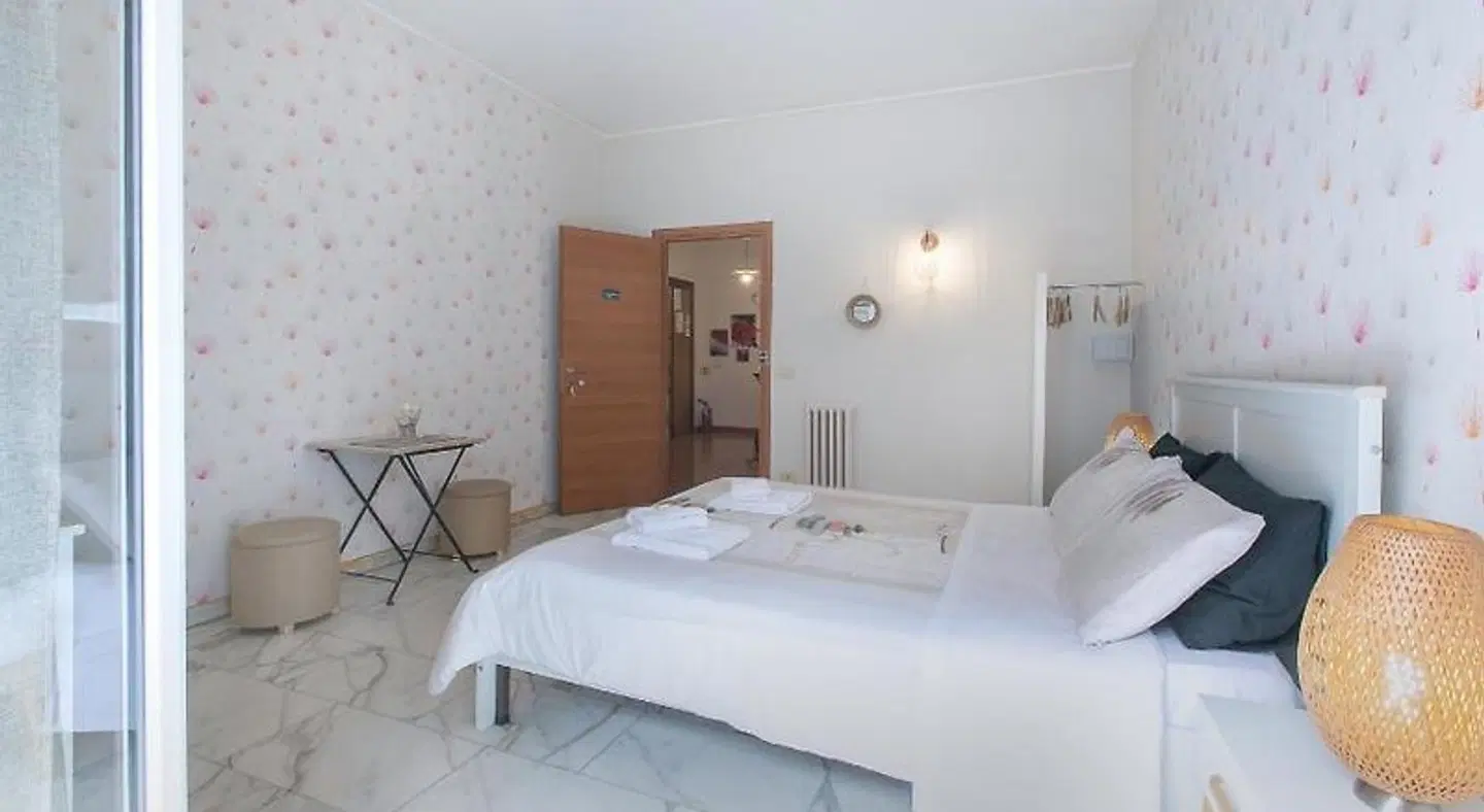 BB Danilo ROOM_EXAMPLE