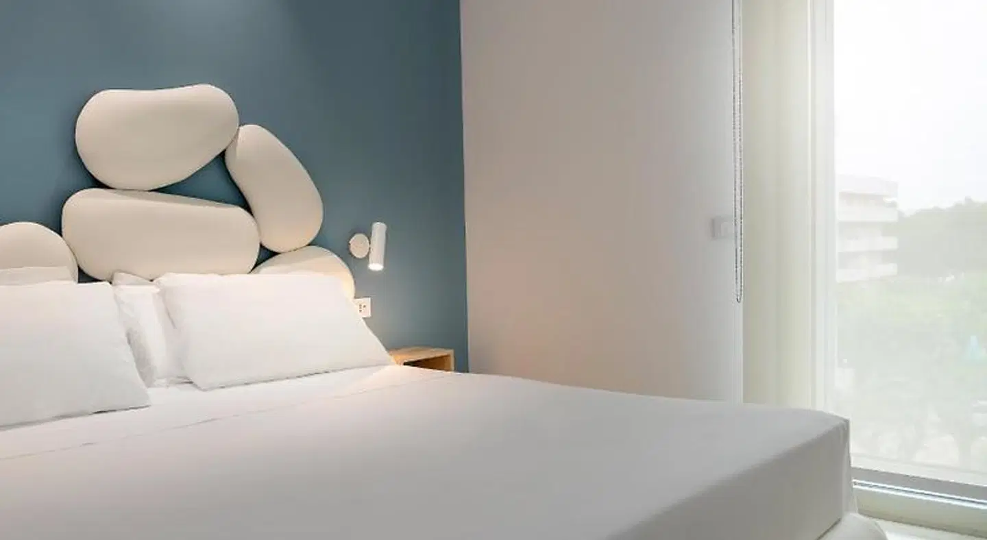 YOUMAMI Suite Hotel ROOM_EXAMPLE