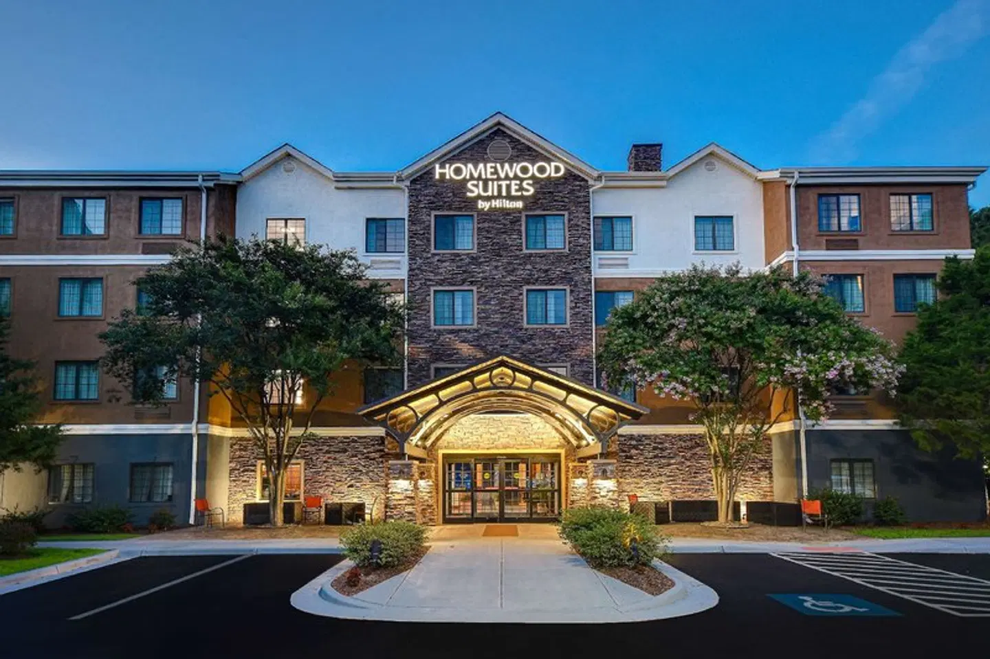 Homewood Suites by Hilton Yorktown Newport News EXTERIOR