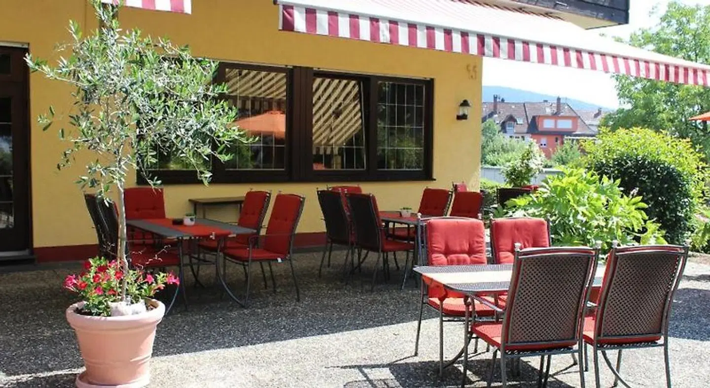 Sonne Bar