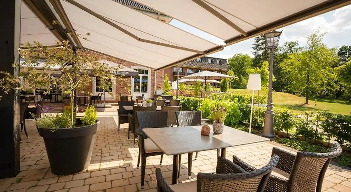 Gut Altona Terrasse