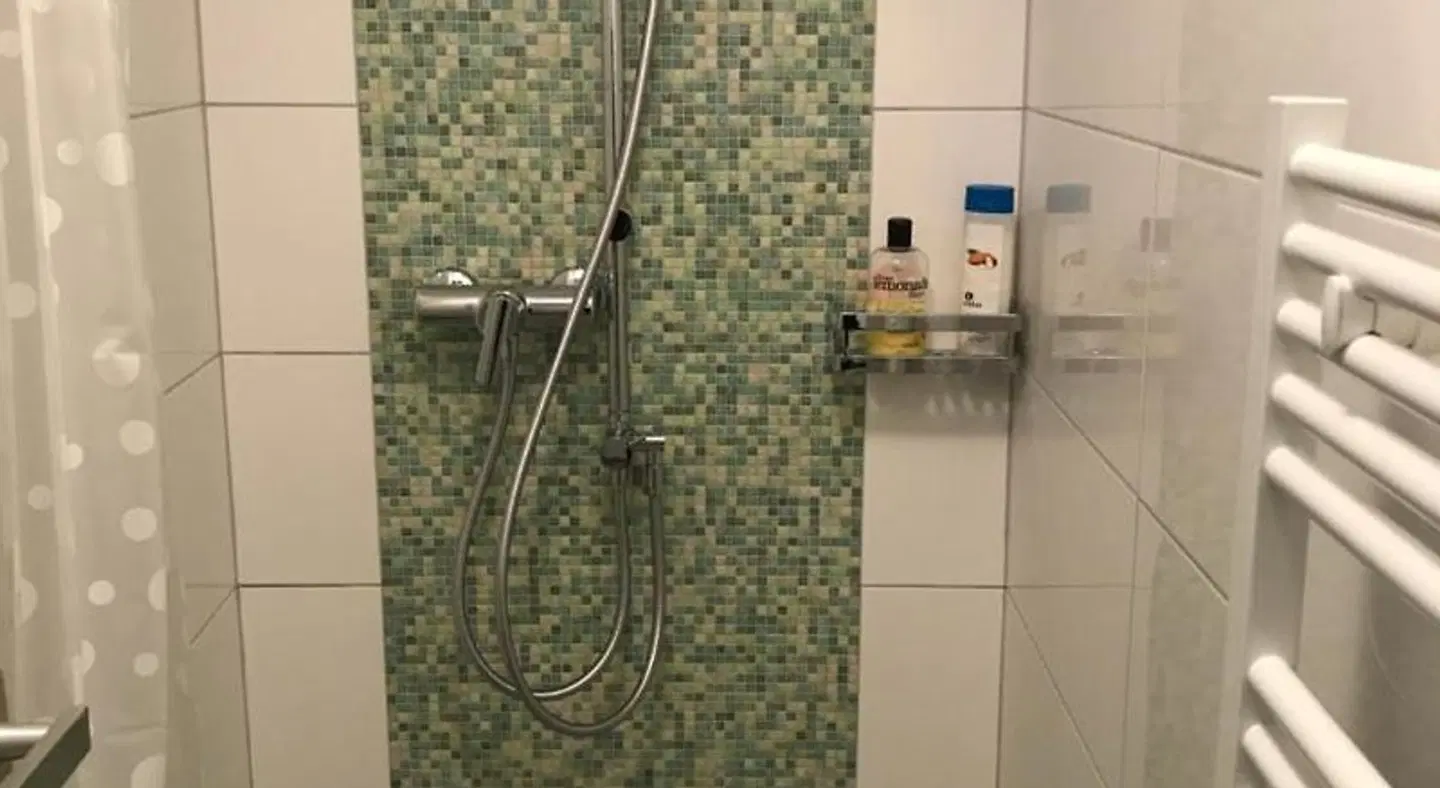 Zur goldenen Sonne Badezimmer