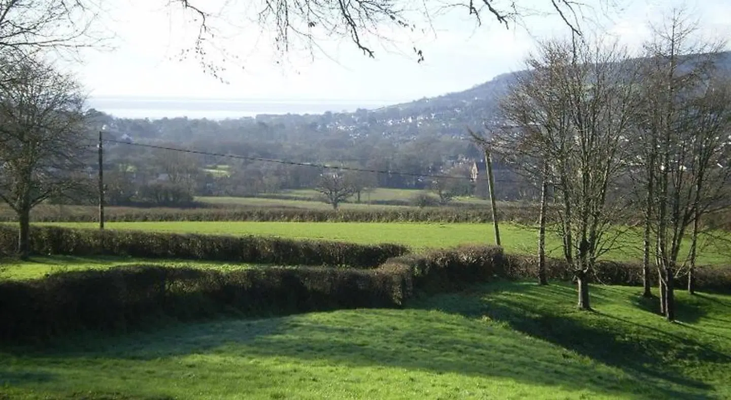 Buckley Farmhouse SPORTS_AND_LEISURE