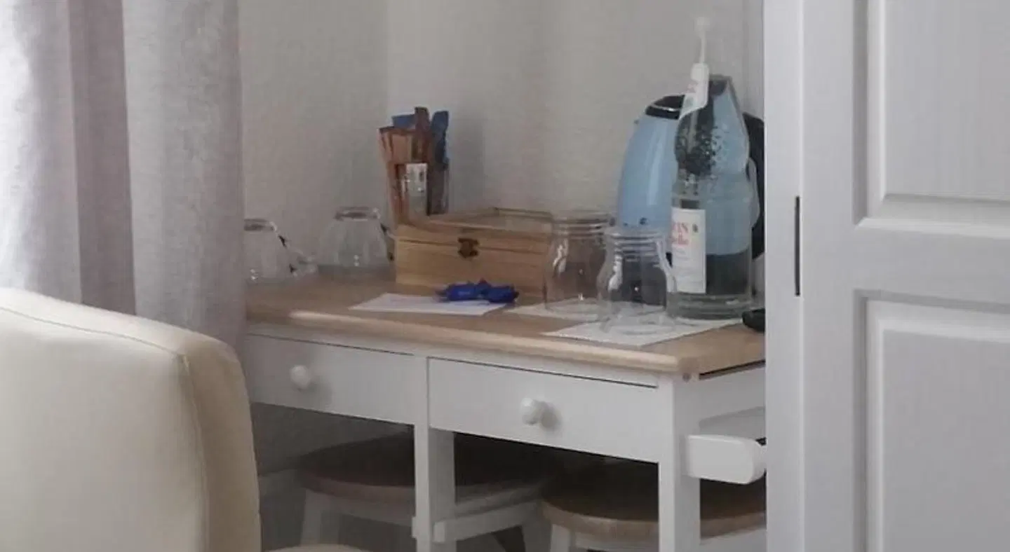 Bacchus ROOM_EXAMPLE