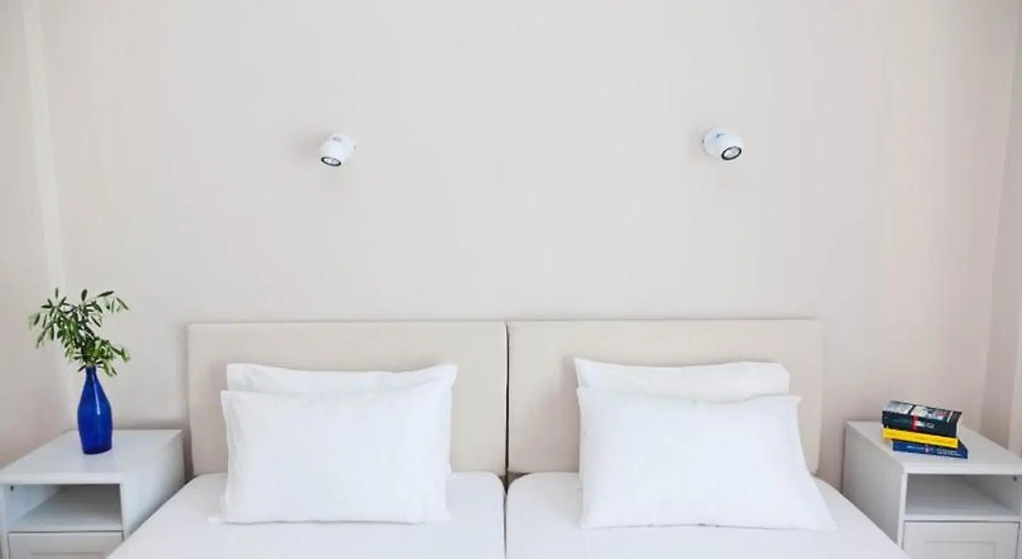Raisakis Apartments ROOM_EXAMPLE