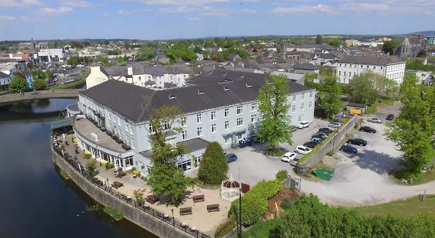 River Court Aussenansicht