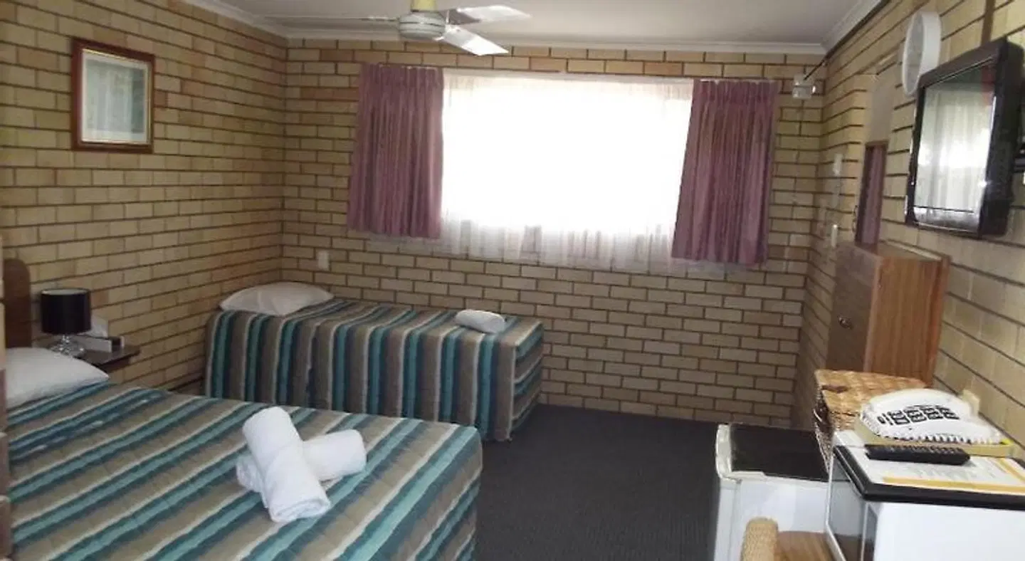 Bridge Street Motor Inn ROOM_EXAMPLE