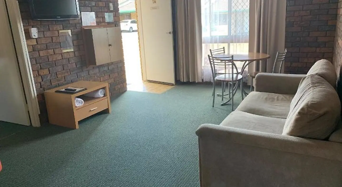 Bridge Street Motor Inn ROOM_EXAMPLE
