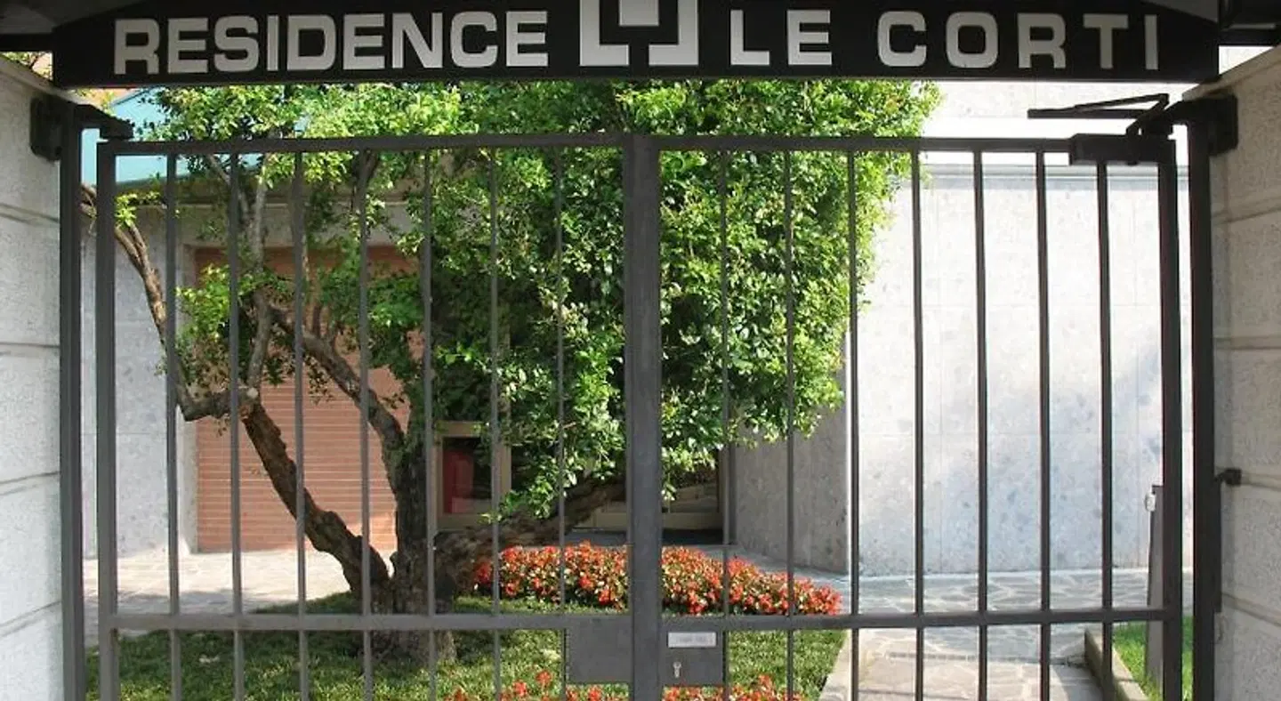 Residence Le Corti EXTERIOR