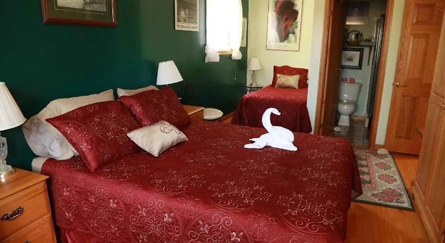 A Garden Stroll Bed & Breakfast ROOM_EXAMPLE