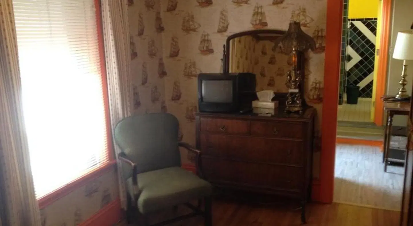 Auberge des Arts Bed and Breakfast ROOM_EXAMPLE