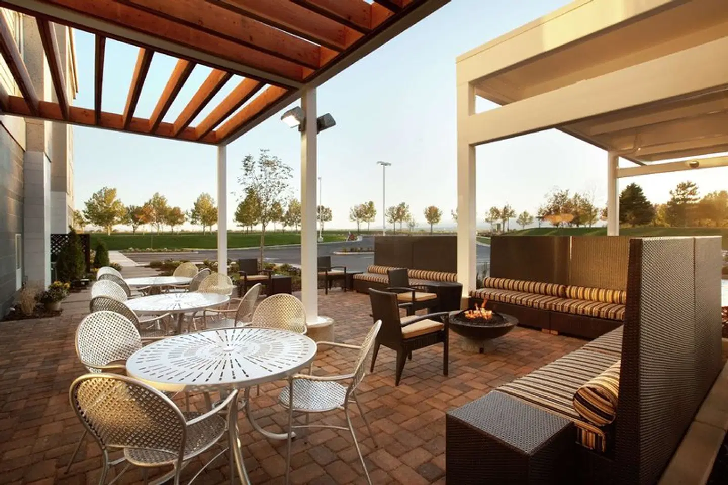 Home2 Suites by Hilton Salt Lake City / West Valley City, UT Terrasse
