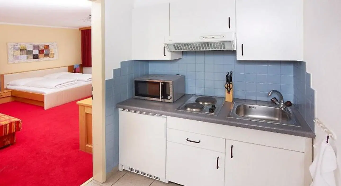 Bayer ROOM_EXAMPLE