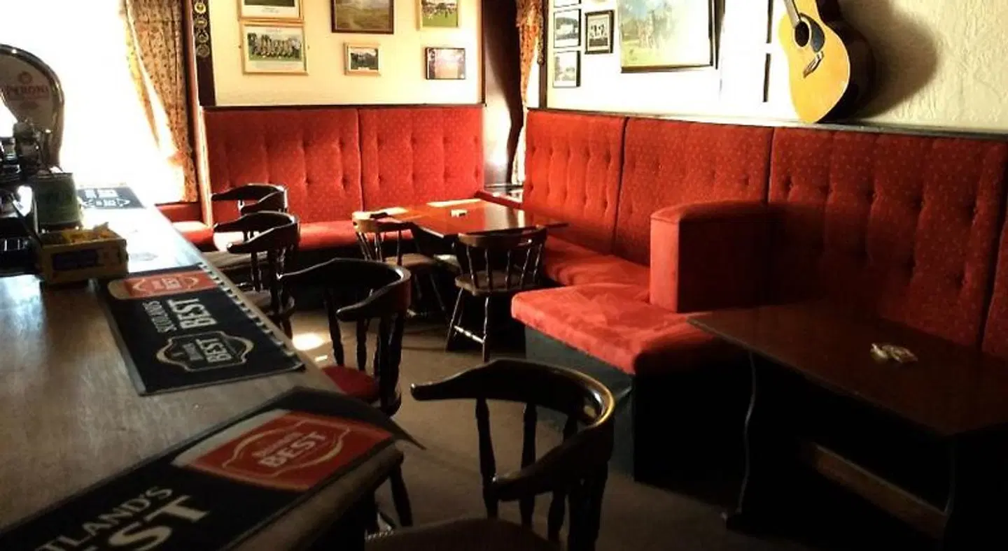 Glencarse Hotel Bar