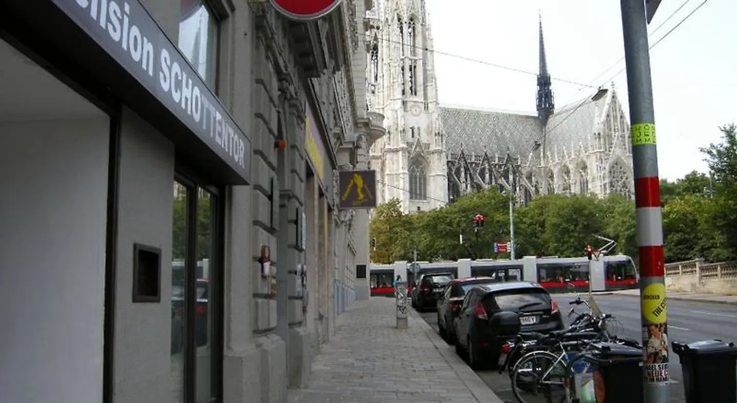 Pension Schottentor EXTERIOR