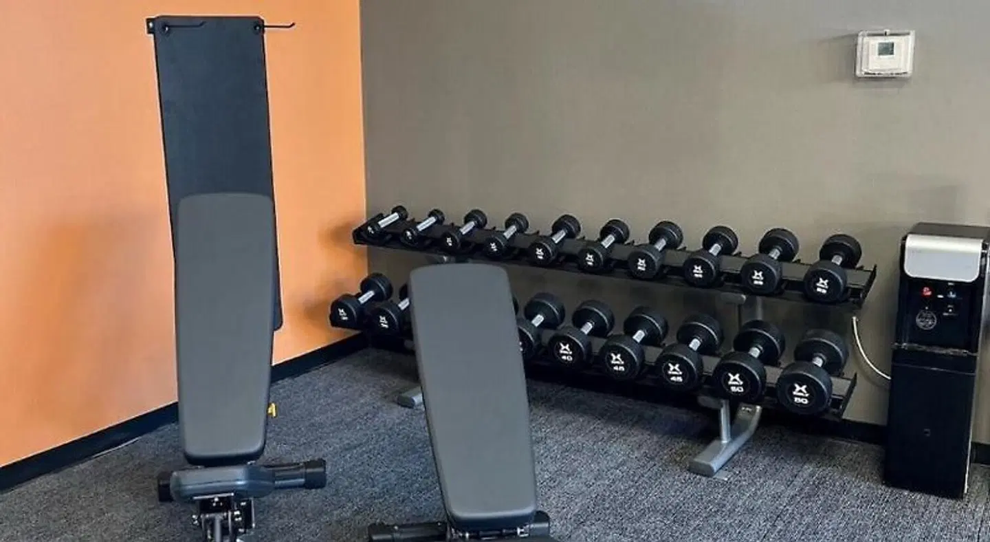 Courtyard by Marriott Dallas Northwest SPORTS_AND_LEISURE