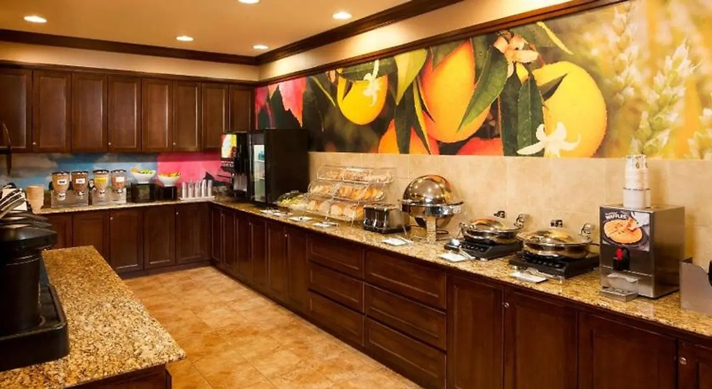 Fairfield by Marriott Inn & Suites Houston Intercontinental Airport Restaurant