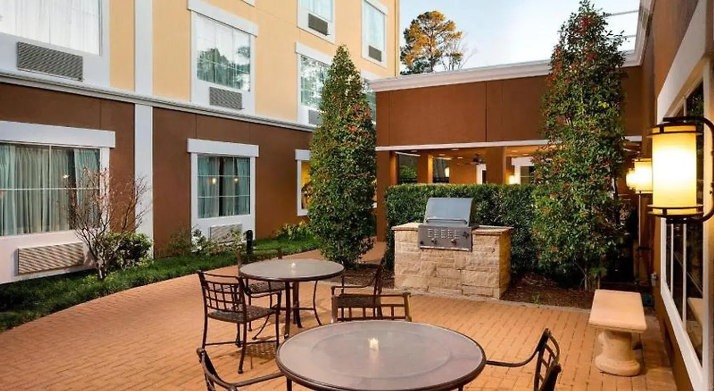 Fairfield by Marriott Inn & Suites Houston Intercontinental Airport Terrasse