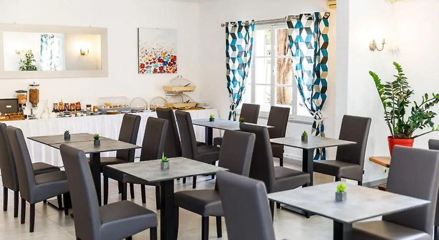 Les Liserons de Mougins Konferenz