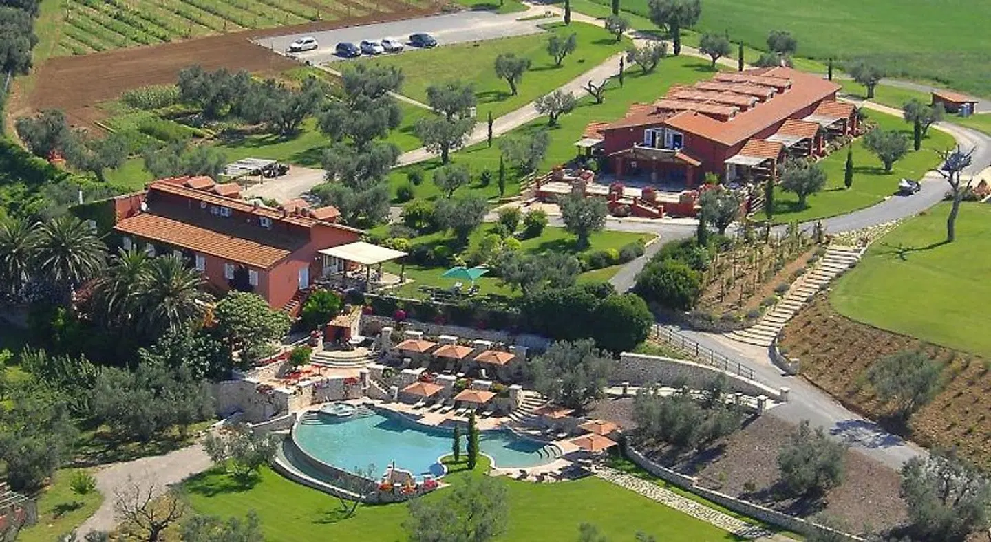 La Pecora Ladra EXTERIOR