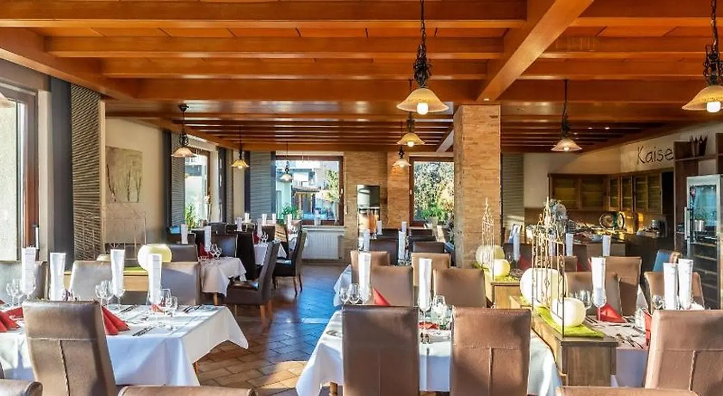 Kaiser Restaurant