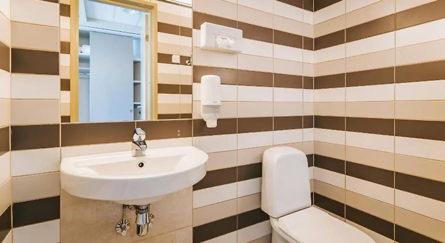 Strand Spa & Conference Hotel Badezimmer