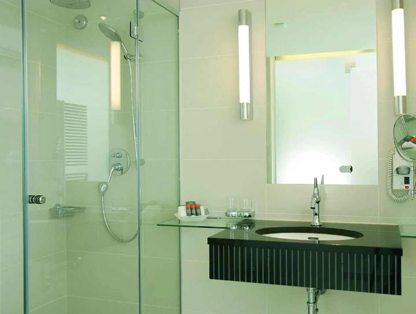 numa I Bona Rooms & Apartments Badezimmer