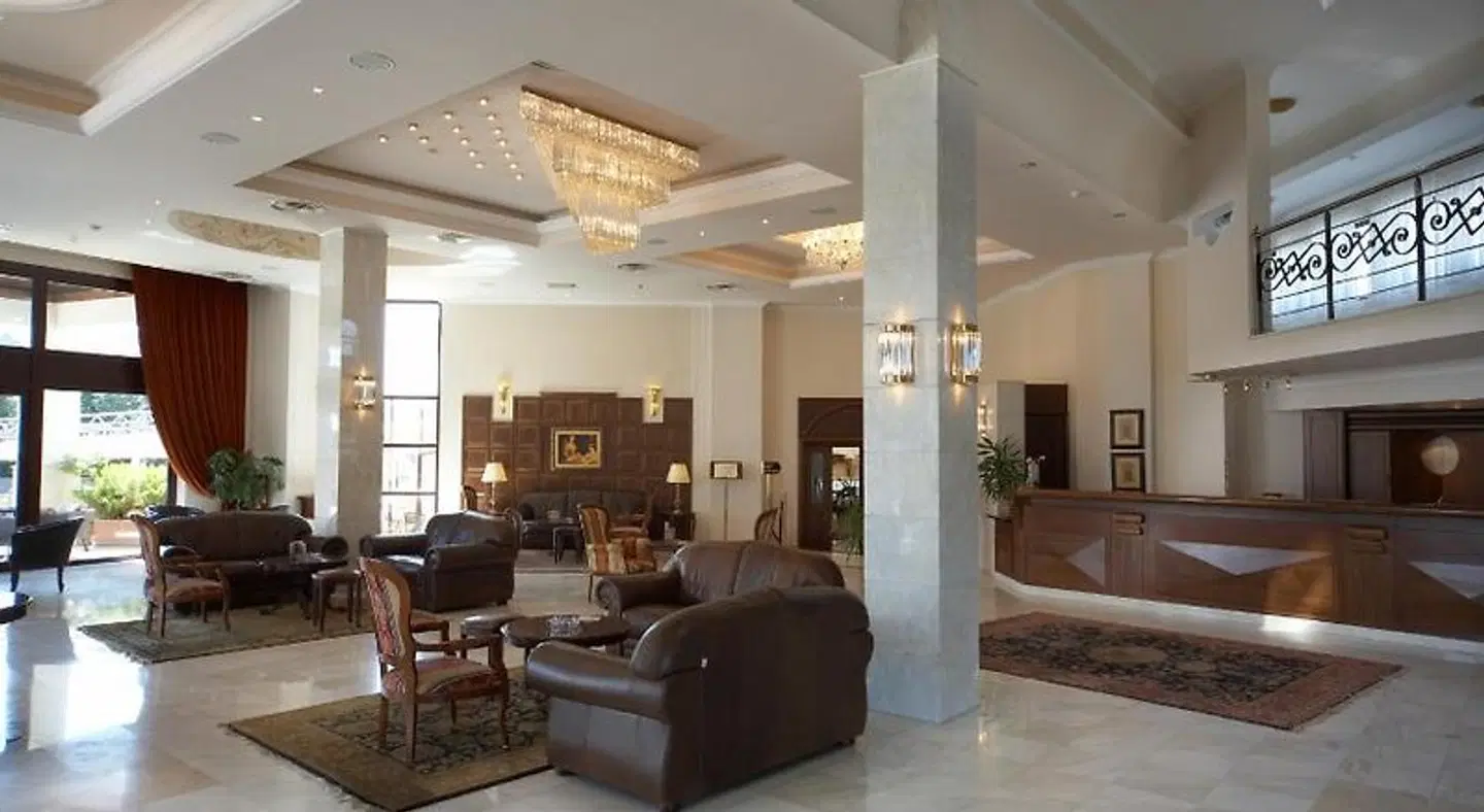Aeton Melathron LOUNGE_LOBBY