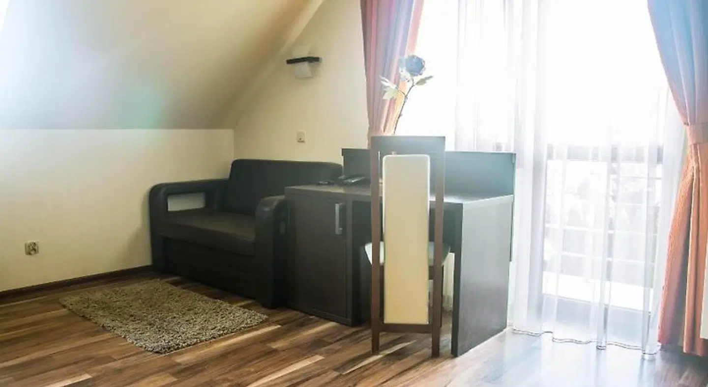 Mieszko ROOM_EXAMPLE